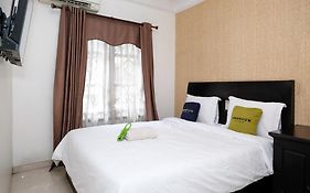 Urbanview Hotel Sultan Palace Malang By Reddoorz